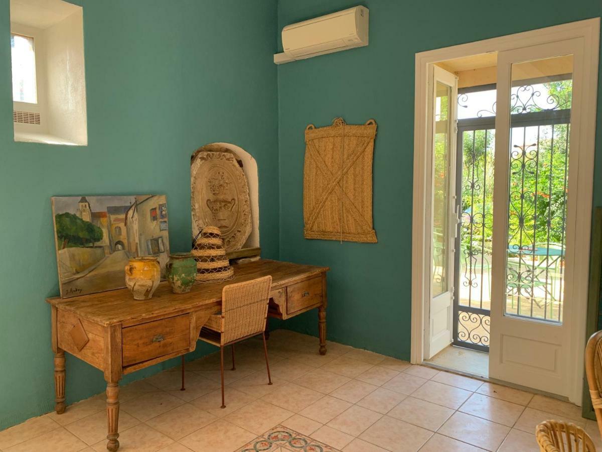 Auberge du Château Margon  Extérieur photo